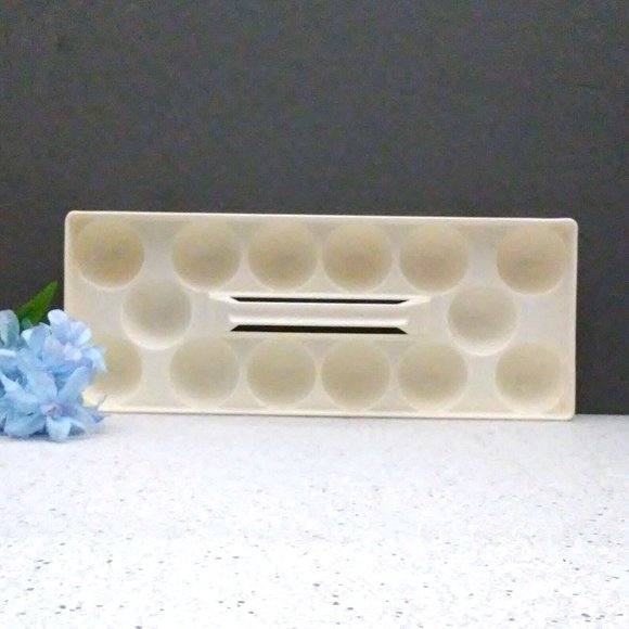 14 Egg Carrier with Handle Portable Tray Crafts Art - Picture 8 of 8